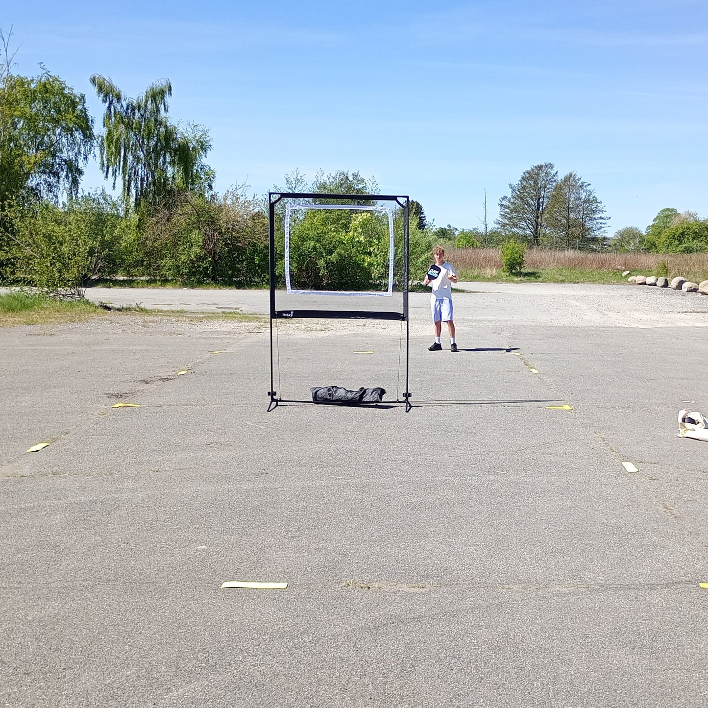 Bolde spillet gennem ONE BALLGAME-nettet