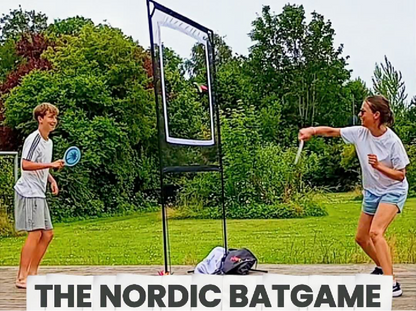 Nordic Batgame Starter Spillesæt – komplet batspil med hvidt spillenet, 2 bats, gummibolde og fjerbolde i dansk design